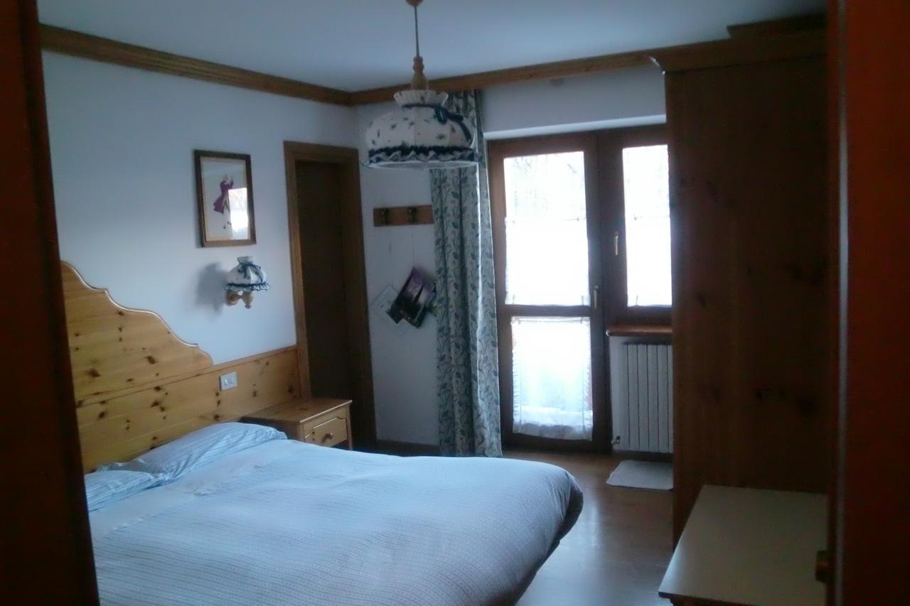 Menardi Sisto B&B Cortina dʼAmpezzo Exteriör bild